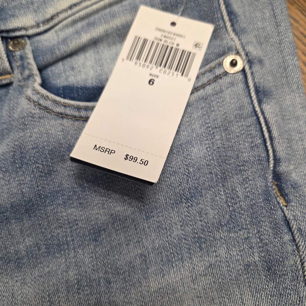 Ralph Lauren Women's Light High Rise Blue Boot Cut Jeans NWT - ALTERED - Picture 3 of 4